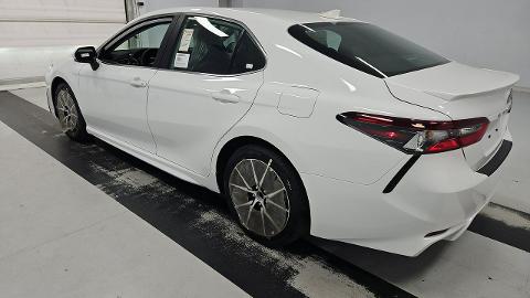 Toyota Camry IX  (203KM) -  112 000  PLN, 2024 - Katowice - wyprzedaż | Autoria.pl