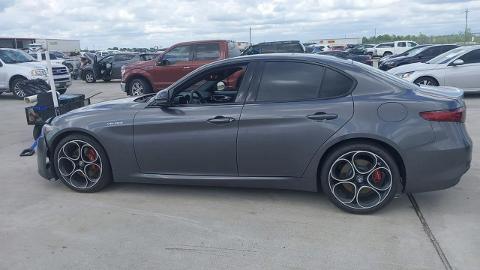 Alfa Romeo Giulia (280KM) - 69 600  PLN, 2023 - wyprzedaż | Autoria.pl