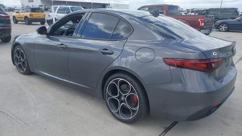 Alfa Romeo Giulia (280KM) - 69 600  PLN, 2023 - wyprzedaż | Autoria.pl