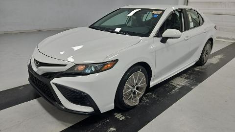 Toyota Camry IX  (203KM) -  112 000  PLN, 2024 - Katowice - wyprzedaż | Autoria.pl