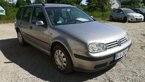 Volkswagen Golf IV  (130KM) - 4 199  PLN, 2003 - Fasty - wyprzedaż | Autoria.pl