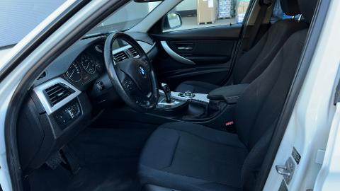 BMW Seria 3 F30/F31  (184KM) - 46 500  PLN, 2014 - Warszawa - wyprzedaż | Autoria.pl