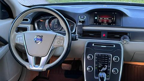 Volvo V70 III  (181KM) - 48 900  PLN, 2014 - Zduńska Wola - wyprzedaż | Autoria.pl