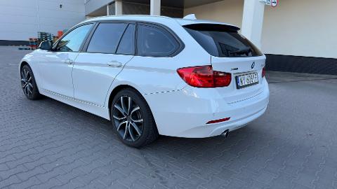 BMW Seria 3 F30/F31  (184KM) - 46 500  PLN, 2014 - Warszawa - wyprzedaż | Autoria.pl