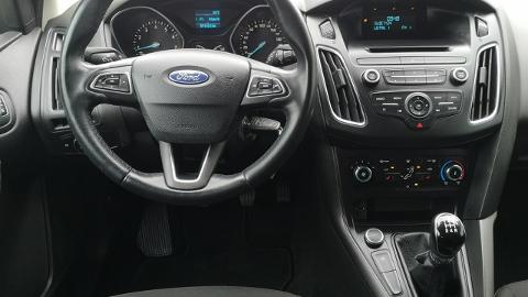 Ford Focus Mk3  (100KM) - 36 900  PLN, 2017 - Strzegom - wyprzedaż | Autoria.pl