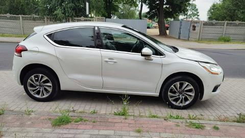 Citroën DS4 (131KM) - 22 900  PLN, 2015 - PLESZEW - wyprzedaż | Autoria.pl