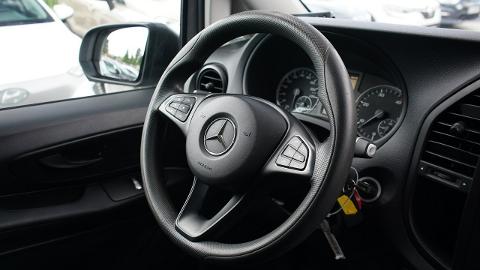 Mercedes-Benz Vito (163KM) - 40 000  PLN, 2018 - Baranowo k. Poznania - wyprzedaż | Autoria.pl