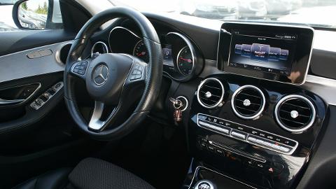 Mercedes-Benz Klasa C W205  (116KM) - 56 000  PLN, 2015 - Baranowo - wyprzedaż | Autoria.pl