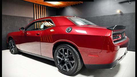 Dodge Challenger III  (372KM) -  187 900  PLN, 2022 - Banino - wyprzedaż | Autoria.pl