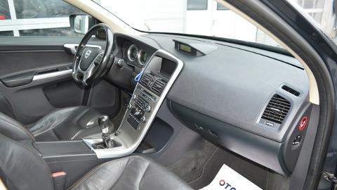 Volvo XC 60 I  (163KM) - 46 900  PLN, 2010 - HRUBIESZÓW - wyprzedaż | Autoria.pl