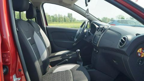 Dacia Sandero Stepway II  (90KM) - 37 900  PLN, 2015 - Goczałkowice-Zdrój - wyprzedaż | Autoria.pl