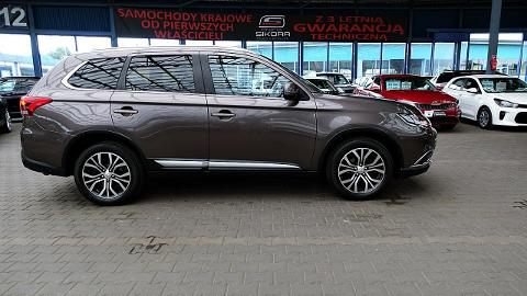 Mitsubishi Outlander III  (150KM) -  106 900  PLN, 2018 - Mysłowice - wyprzedaż | Autoria.pl