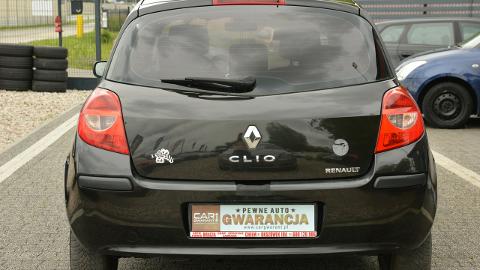 Renault Clio III  (75KM) - 9 900  PLN, 2006 - CHEŁM - wyprzedaż | Autoria.pl