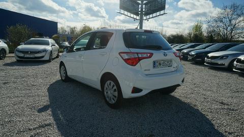 Toyota Yaris III  (74KM) - 38 600  PLN, 2017 - Poznań - wyprzedaż | Autoria.pl