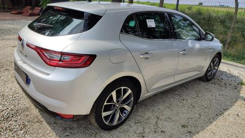 Renault Megane IV  (132KM) - 46 900  PLN, 2017 - PLESZEW - wyprzedaż | Autoria.pl