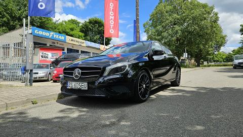 Mercedes-Benz Klasa A W176  (122KM) - 49 999  PLN, 2013 - Szczecin - wyprzedaż | Autoria.pl