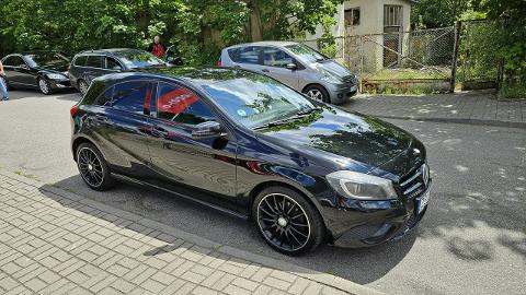 Mercedes-Benz Klasa A W176  (122KM) - 49 999  PLN, 2013 - Szczecin - wyprzedaż | Autoria.pl