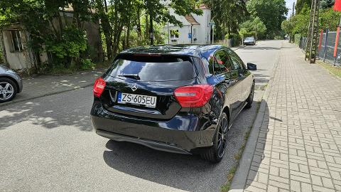 Mercedes-Benz Klasa A W176  (122KM) - 49 999  PLN, 2013 - Szczecin - wyprzedaż | Autoria.pl
