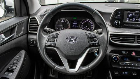 Hyundai Tucson III  (132KM) - 75 900  PLN, 2019 - Piotrków Trybunalski - wyprzedaż | Autoria.pl