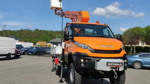 Iveco Daily 55-170 4x4 Zwyżka 20 metrów Bumar WISS PTM-20E Unikat (170KM) -  658 000  PLN, 2016 - Widełki - wyprzedaż | Autoria.pl