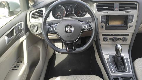 Volkswagen Golf VII  (125KM) - 53 333  PLN, 2016 - Chełm Śląski - wyprzedaż | Autoria.pl