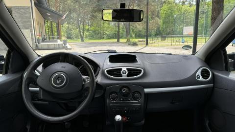 Renault Clio III  (75KM) - 18 900  PLN, 2011 - CHECHŁO - wyprzedaż | Autoria.pl