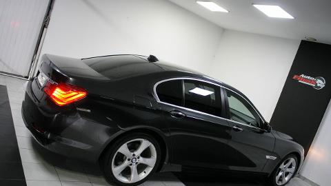 BMW Seria  7 F01  (245KM) - 53 900  PLN, 2010 - Konstantynów Łódzki - wyprzedaż | Autoria.pl