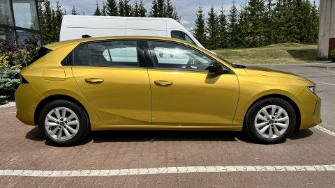 Opel Astra L  (110KM) - 89 950  PLN, 2023 - Giżycko - wyprzedaż | Autoria.pl