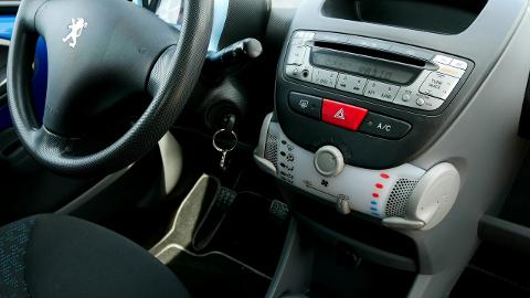 Peugeot 107 (68KM) - 15 500  PLN, 2010 - Goczałkowice-Zdrój - wyprzedaż | Autoria.pl