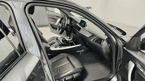 BMW Seria  1 F20  (109KM) - 64 100  PLN, 2019 - Częstochowa - wyprzedaż | Autoria.pl