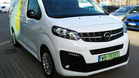 Opel Vivaro (136KM) -  121 869  PLN, 2023 - Warszawa - wyprzedaż | Autoria.pl