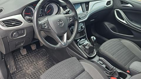 Opel Astra K  (120KM) - 51 400  PLN, 2019 - Katowice - wyprzedaż | Autoria.pl