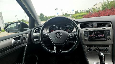 Volkswagen Golf VII  (150KM) - 47 990  PLN, 2016 - Śrem - wyprzedaż | Autoria.pl