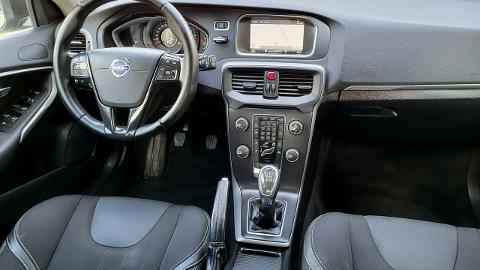 Volvo V40 II  (115KM) - 38 900  PLN, 2013 - Jatutów - wyprzedaż | Autoria.pl