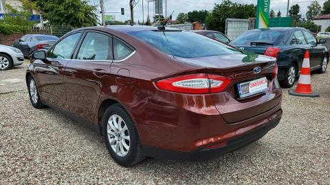 Ford Fusion (220KM) - 45 900  PLN, 2016 - Warszawa - wyprzedaż | Autoria.pl