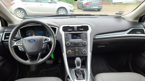 Ford Fusion (220KM) - 45 900  PLN, 2016 - Warszawa - wyprzedaż | Autoria.pl