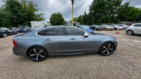 Volvo S90 II  (320KM) -  134 900  PLN, 2017 - Warszawa - wyprzedaż | Autoria.pl