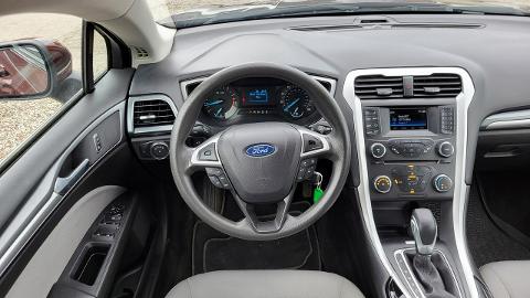 Ford Fusion (220KM) - 45 900  PLN, 2016 - Warszawa - wyprzedaż | Autoria.pl