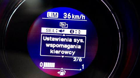 Honda HR-V II  (130KM) - 81 900  PLN, 2016 - Mysłowice - wyprzedaż | Autoria.pl