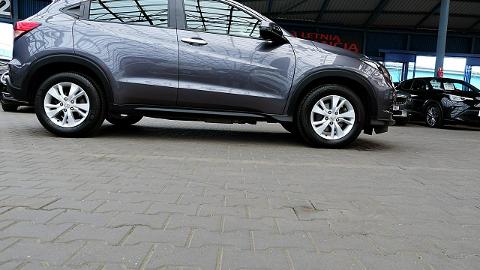 Honda HR-V II  (130KM) - 81 900  PLN, 2016 - Mysłowice - wyprzedaż | Autoria.pl