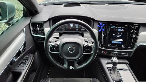 Volvo S90 II  (320KM) -  134 900  PLN, 2017 - Warszawa - wyprzedaż | Autoria.pl