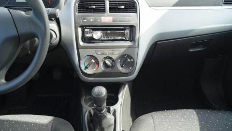 Fiat Grande Punto (65KM) - 12 900  PLN, 2007 - Goczałkowice-Zdrój - wyprzedaż | Autoria.pl