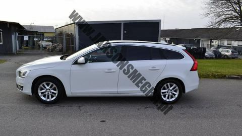 Volvo V60 I  (245KM) - 68 350  PLN, 2018 - Kiczyce - wyprzedaż | Autoria.pl