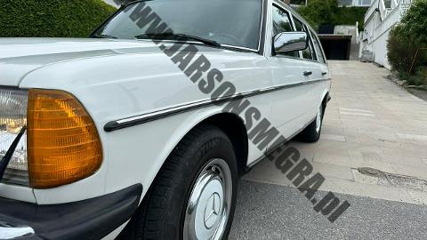 Mercedes-Benz inny (109KM) - 54 700  PLN, 1985 - Kiczyce - wyprzedaż | Autoria.pl