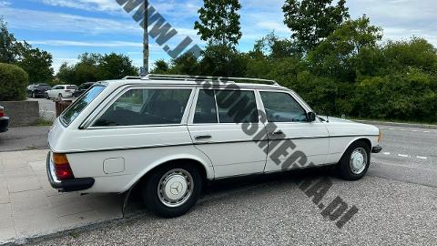 Mercedes-Benz inny (109KM) - 54 700  PLN, 1985 - Kiczyce - wyprzedaż | Autoria.pl