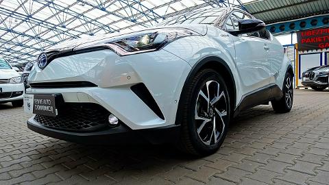 Toyota C-HR (122KM) - 86 900  PLN, 2017 - Mysłowice - wyprzedaż | Autoria.pl