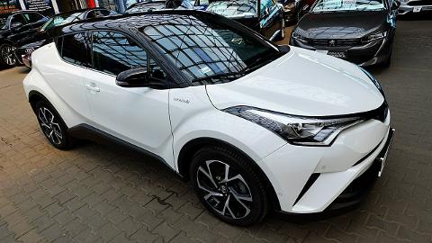 Toyota C-HR (122KM) - 86 900  PLN, 2017 - Mysłowice - wyprzedaż | Autoria.pl