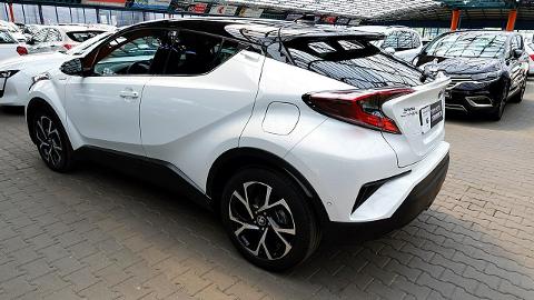 Toyota C-HR (122KM) - 86 900  PLN, 2017 - Mysłowice - wyprzedaż | Autoria.pl