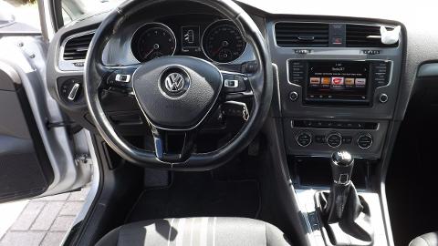 Volkswagen Golf VII  (125KM) - 46 900  PLN, 2016 - Słupsk - wyprzedaż | Autoria.pl