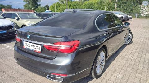 BMW Seria  7 G11/12  (326KM) -  164 900  PLN, 2018 - Otwock - wyprzedaż | Autoria.pl